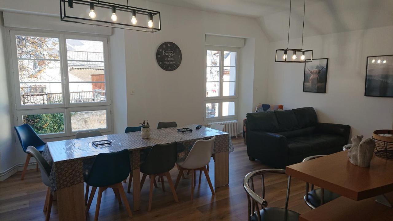 Grande Maison De Ville Renovee,Au Coeur Du Village 维拉尔-德朗 外观 照片