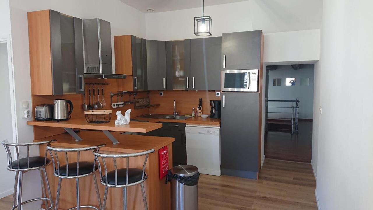Grande Maison De Ville Renovee,Au Coeur Du Village 维拉尔-德朗 外观 照片